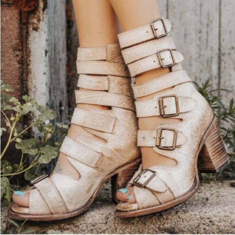 Freebird by Steven Bond Taupe Size 7 - Picture 1 of 12